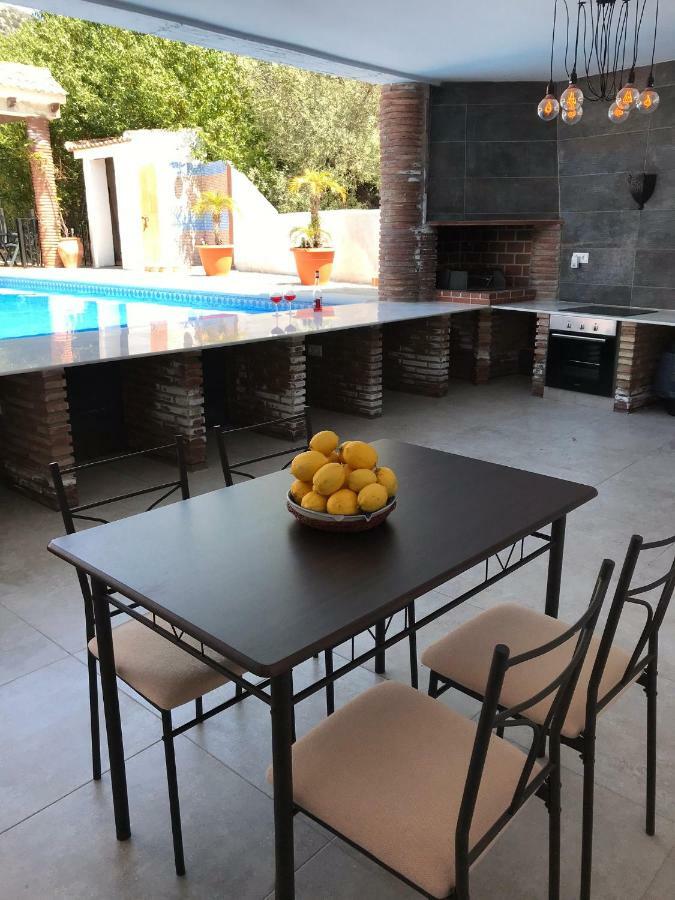 Villa Zahar Periana Ngoại thất bức ảnh