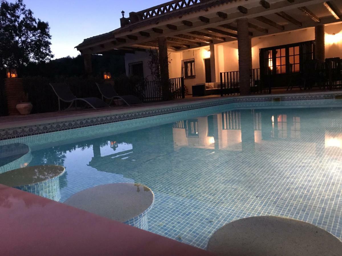 Villa Zahar Periana Ngoại thất bức ảnh